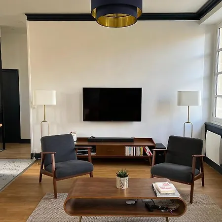 Apartment Bright 70m2 In Historic Center W Pkg *