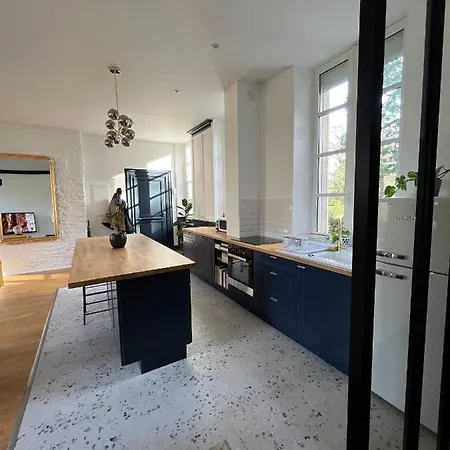 Apartment Bright 70m2 In Historic Center W Pkg *